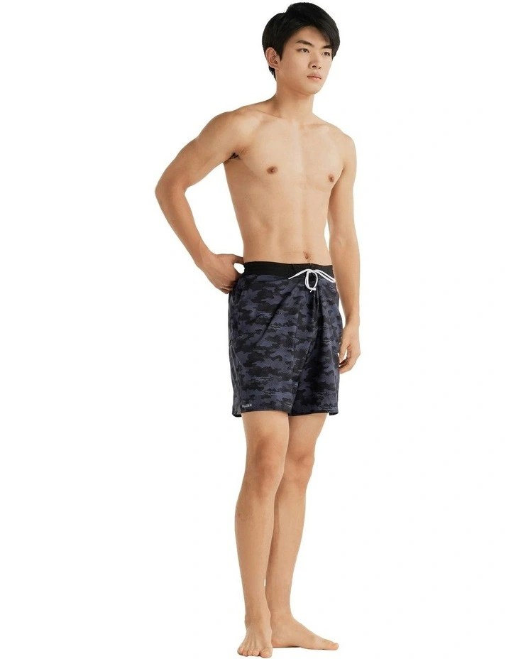 Men's Surfing Boardshorts in Camo Island image 3