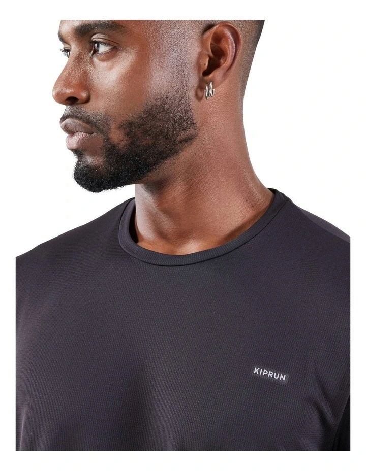 Kiprun Run 500 Dry Running Breathable T-shirt In Black image 5