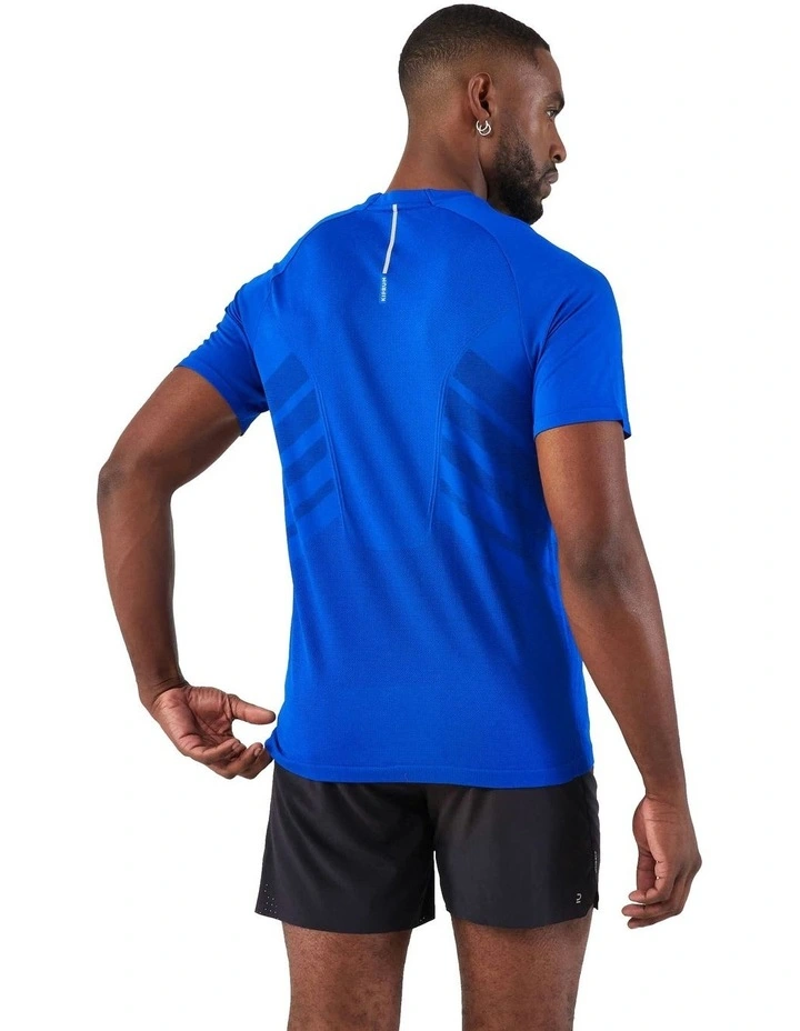 Kiprun 500 Comfort Seamless Running T-shirt in Indigo Blue image 2