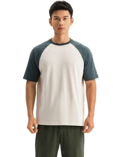 520 Linen Raglan-Sleeve Training T-Shirt in Beige