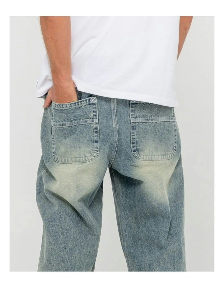 Trusty Tapered Jeans in Blue image 5