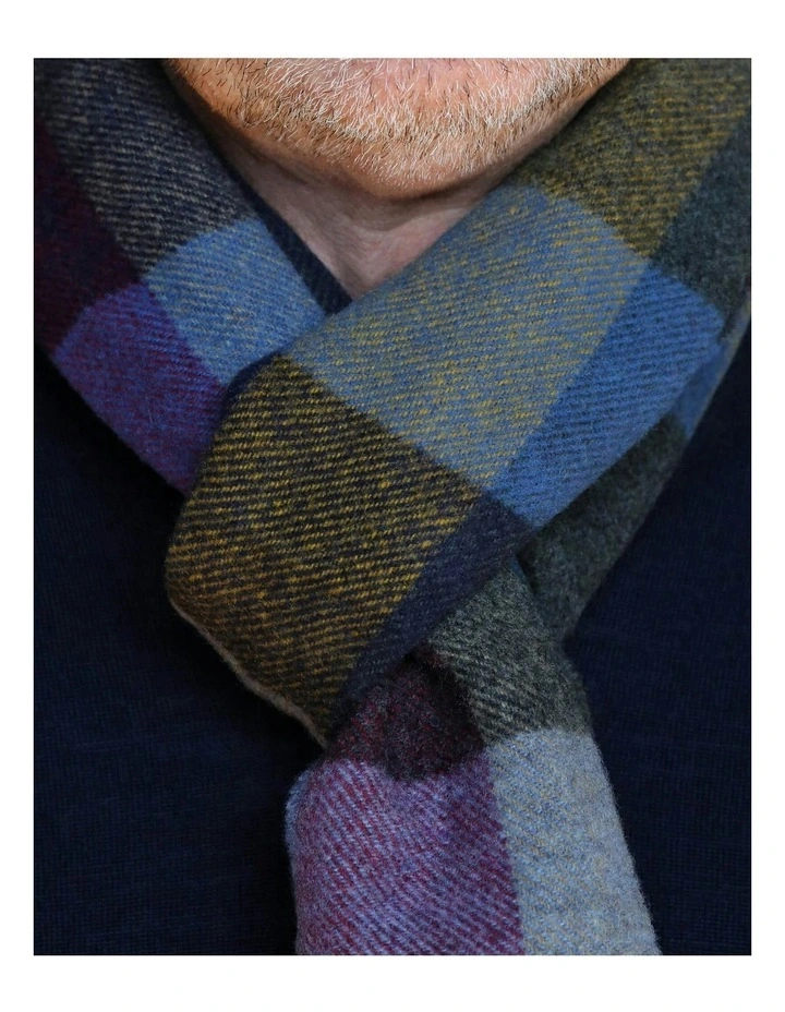 Yorn Check Scarf in Blue image 2