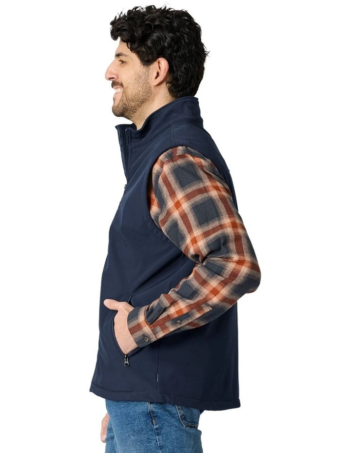 Bevan Softshell Vest in Navy image 3