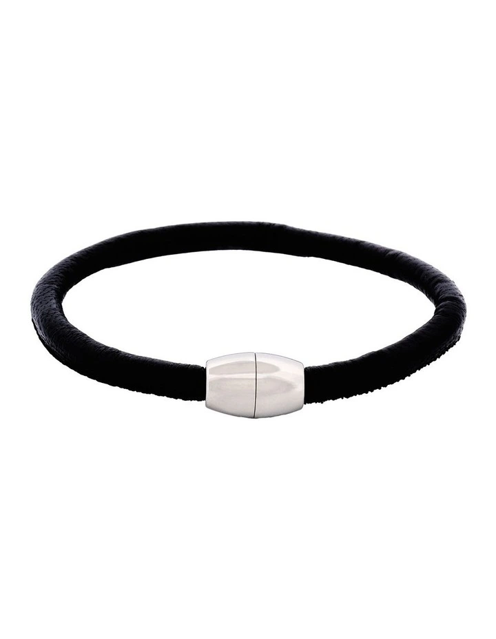 Leather Single Bracelet in Black image 2