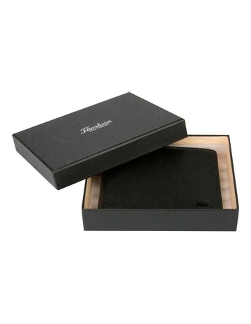 Fisher Bifold Leather Wallet in Nero