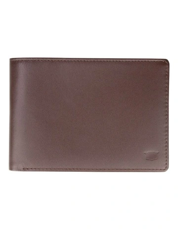 Midway Leather Passport Wallet in Brown