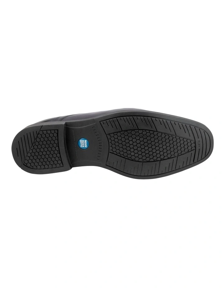 Baxter Cap Dress Shoe in Black image 7