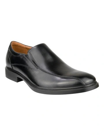 Forecast Slip On Shoes in Black