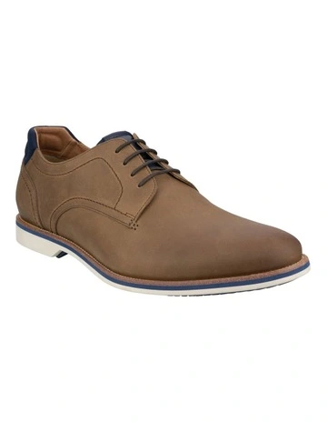 Calabria Casual Shoe in Brown
