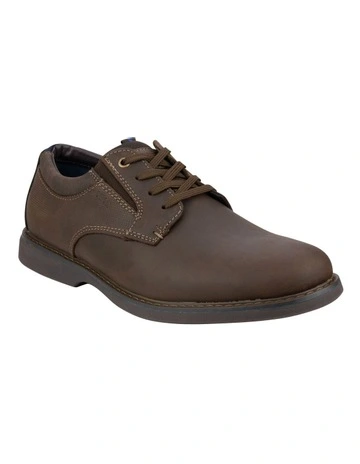Otto Plain Dress Shoes in Coffee