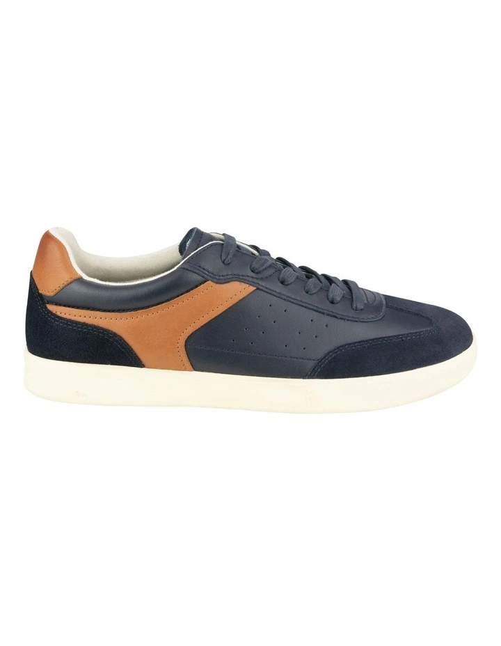 Pace T-Toe Lace Up Sneaker in Navy image 3