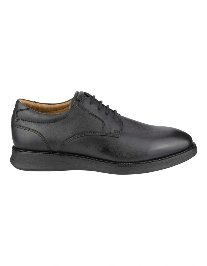 Launch Plain Toe Derby in Black image 3