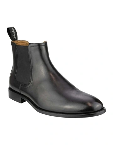 Rucci Chelsea 2 Plain Toe Boots in Black