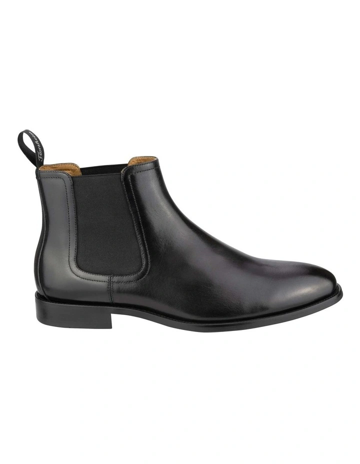 Rucci Chelsea 2 Plain Toe Boots in Black image 3
