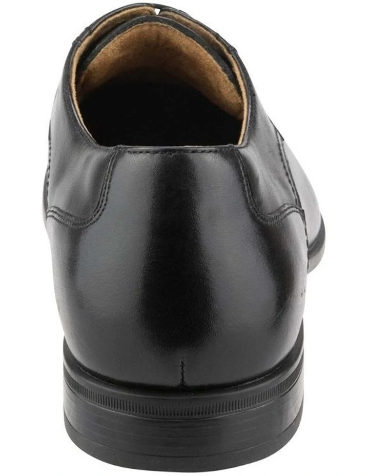 Zagami Plain Toe Derby in Black image 4