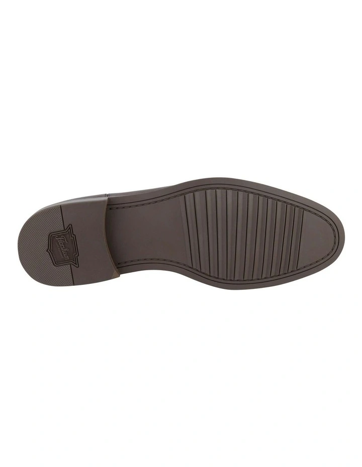 Rucci Chelsea 2 Plain Toe Boots in Brown image 7