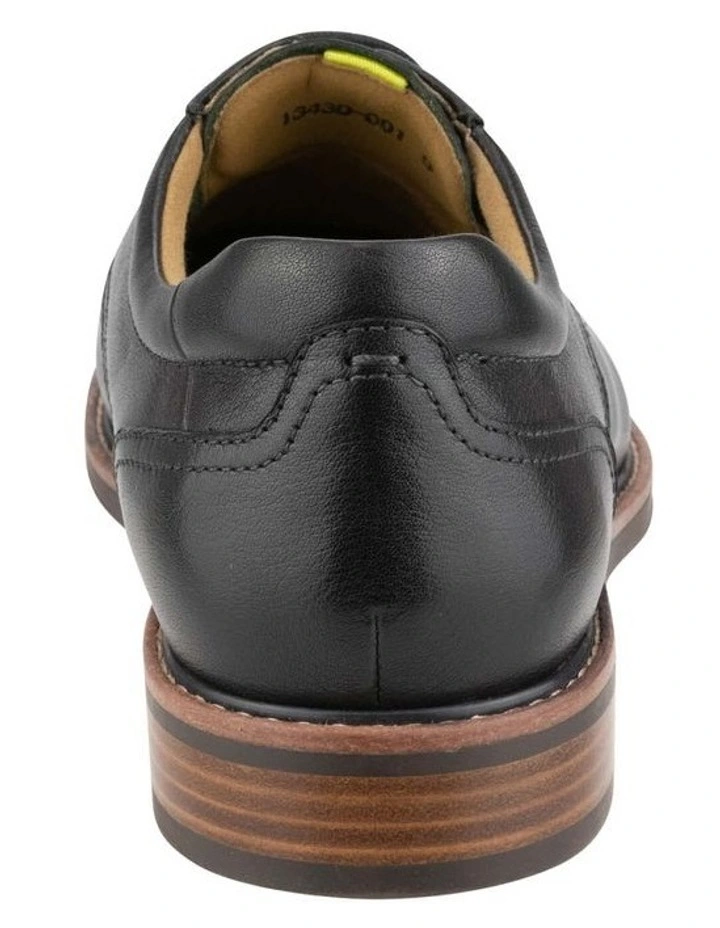 Traveller Cap Toe Derby Shoe in Black image 4
