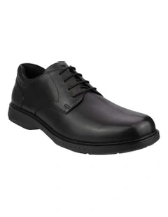 Kore Pro Plain Shoes in Black