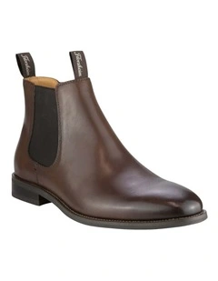 Chadwick Plain Toe Chelsea Boot in Brown