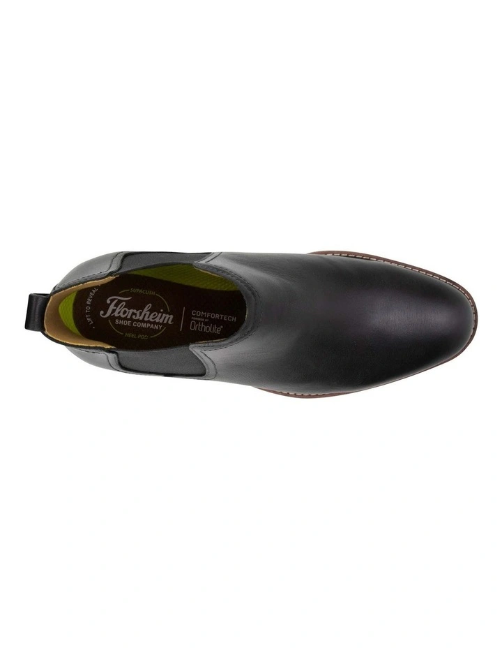 Traveller Plain Toe Chelsea Boots in Black image 6