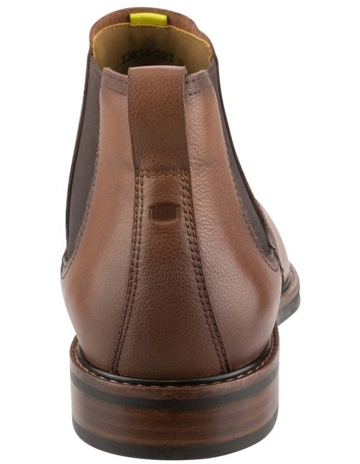 Traveller Plain Toe Chelsea Boot in Tan image 4