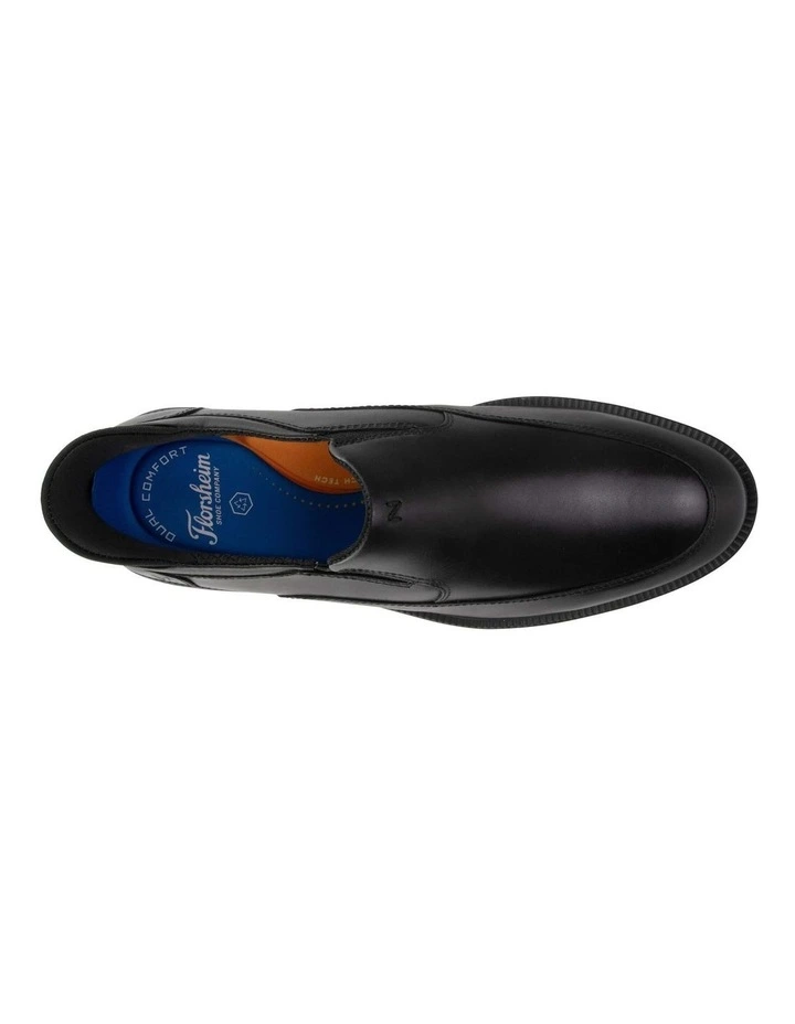 Icon Ez Moc Toe Slip On Loafers in Black image 6