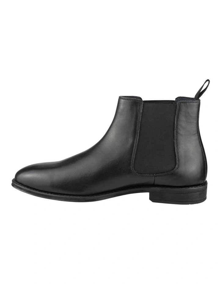 Chatham Plain Toe Chelsea Boot in Black image 5
