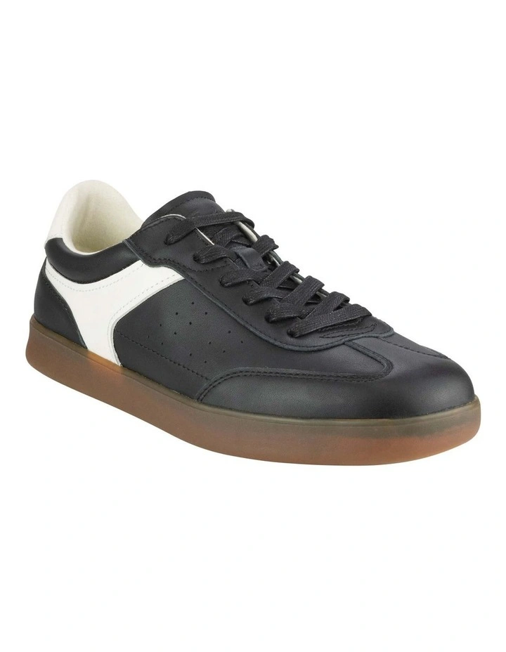 Pace T-Toe Lace Up Sneaker in Black image 1