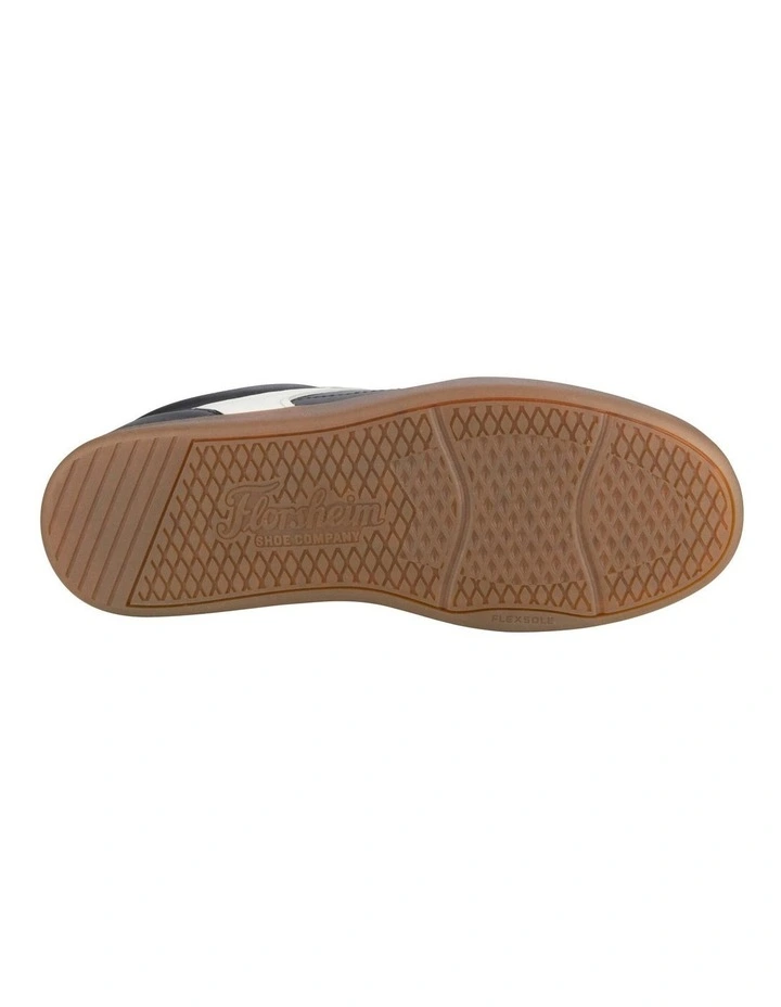 Pace T-Toe Lace Up Sneaker in Black image 7