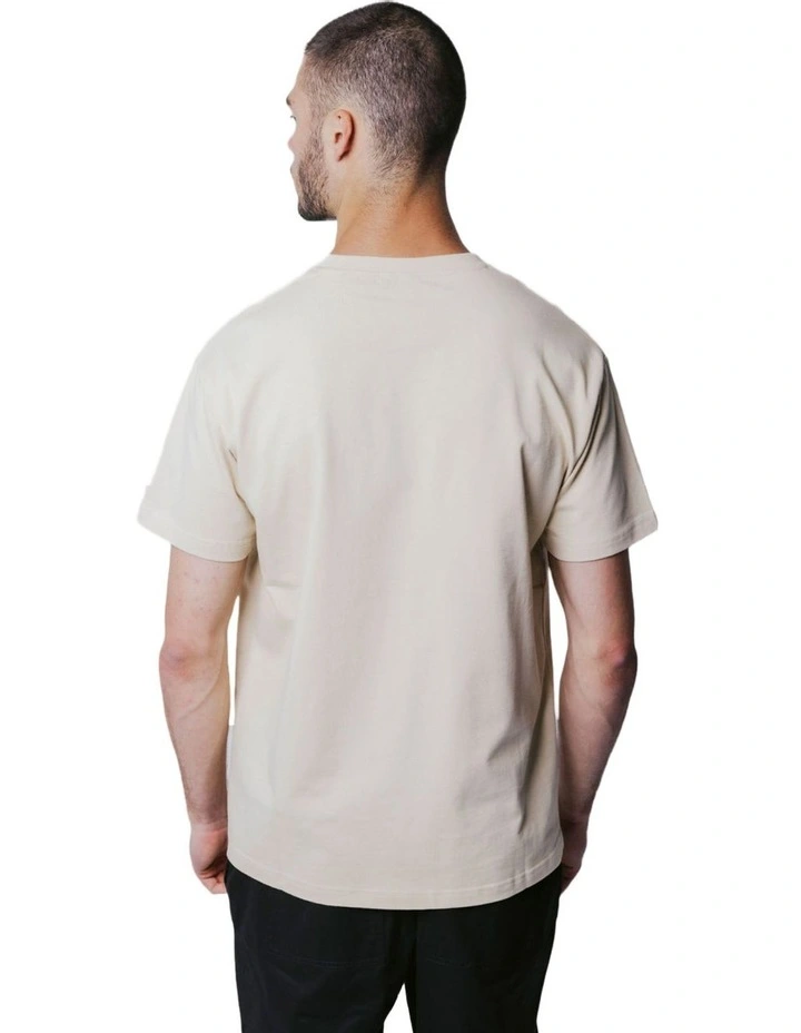 Essential T-shirt in Pistachio image 2