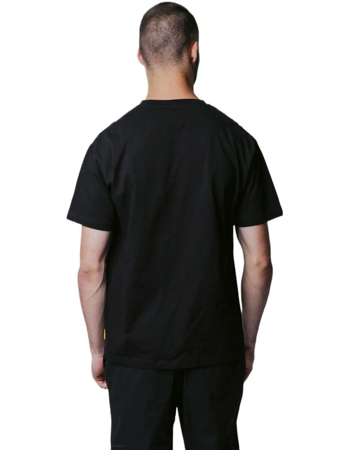 08 T-shirt in Black image 2
