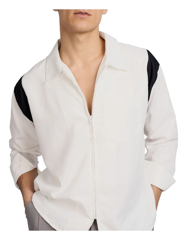Upload Oversized Zip Shirt in White image 4