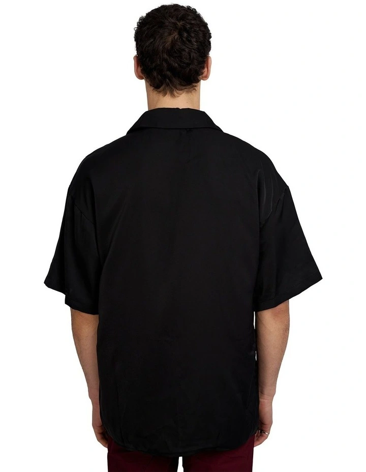 Zander Short Sleeve Zip Shirt in Black image 2