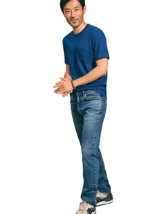 Short Sleeve Pocket Tee in Dark indigo