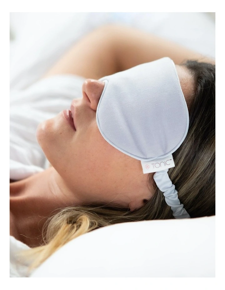 Luxe Eye Mask in Dove image 2