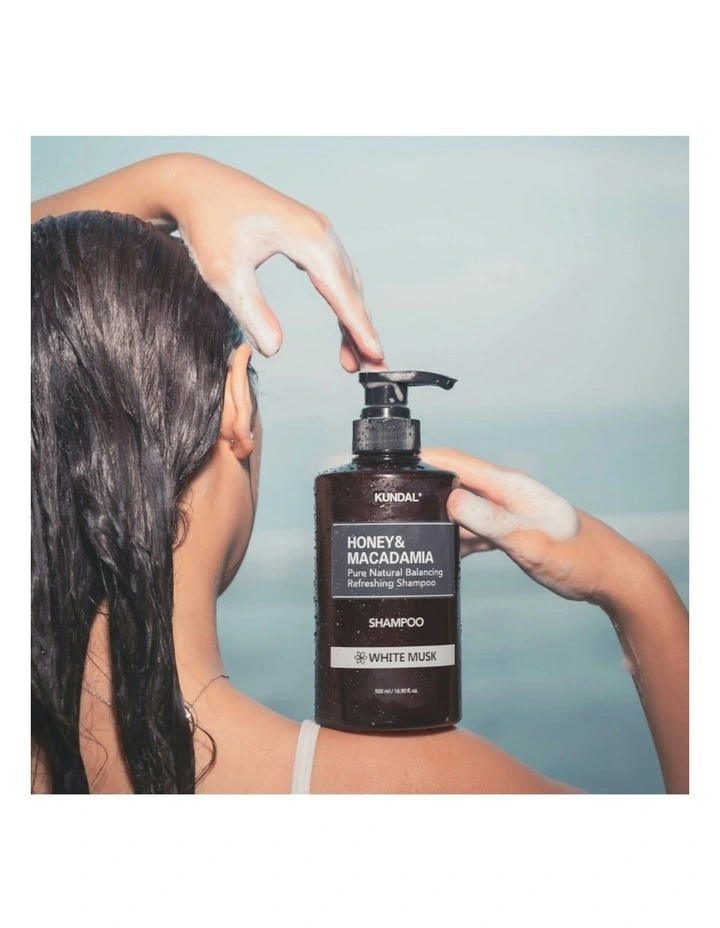 Honey And Macadamia Nature Shampoo 500ml image 2