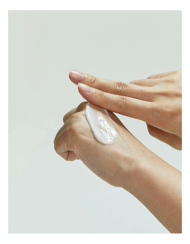 Pure Soybean Cleansing Milk image 2