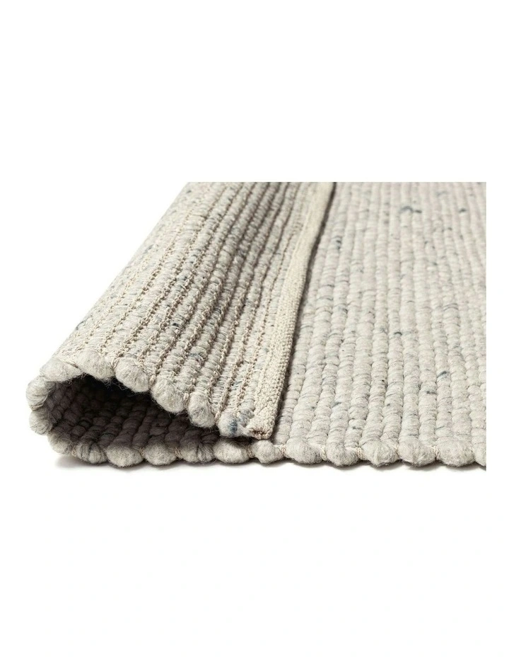 Selwyn Marbled Wool Rug in Cream image 4