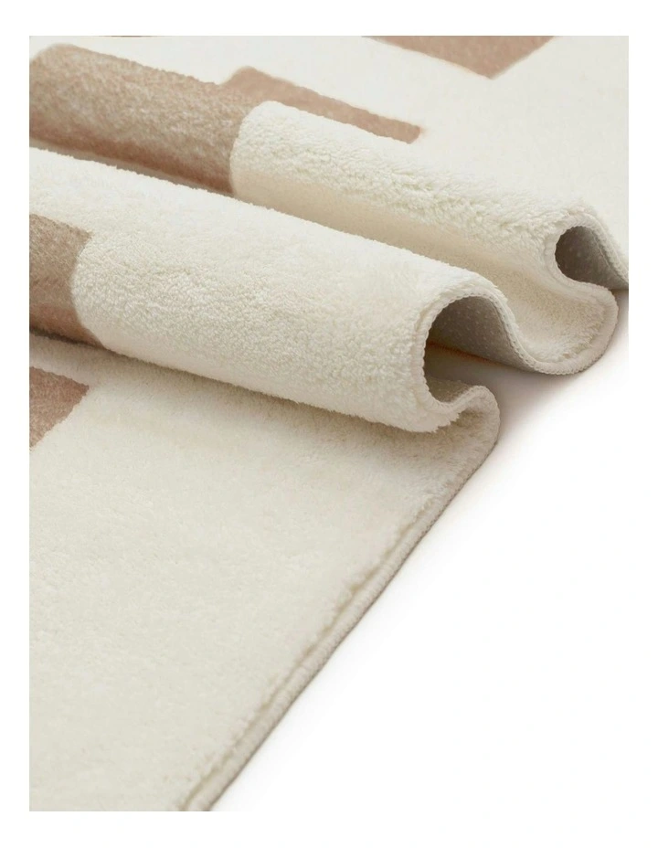Bedford Printed Washable Rug in Brown image 6