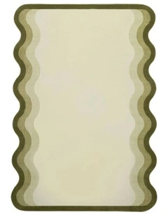 Fasano Scalloped Washable Rug in Green