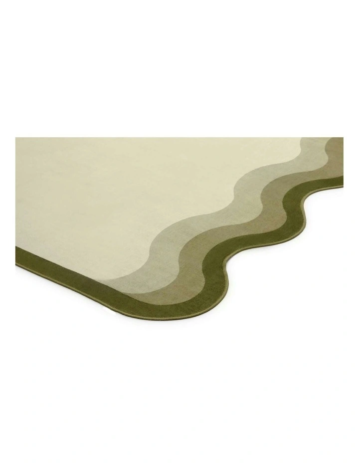 Fasano Scalloped Washable Rug in Green image 2