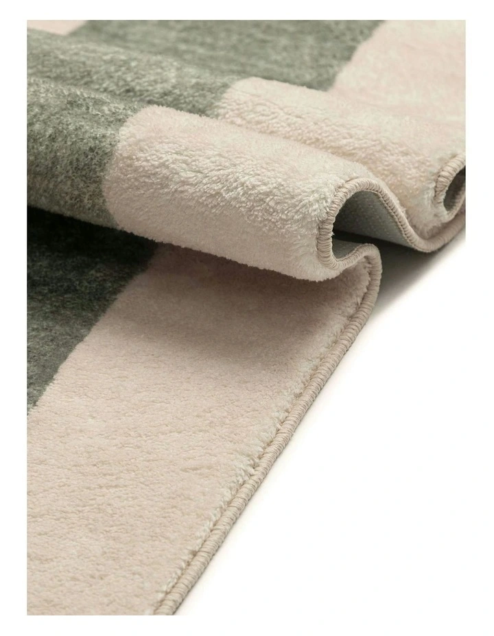 Edenwald Printed Washable Rug in Green image 3