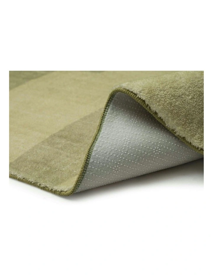 Laurelton Printed Washable Rug in Green image 4