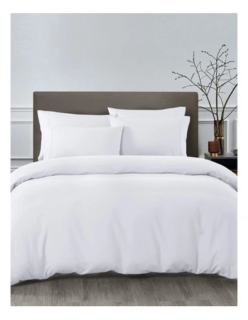 2000 Thread Count Bamboo Cooling Double 6 piece Sheet & Quilt Cover Set in White