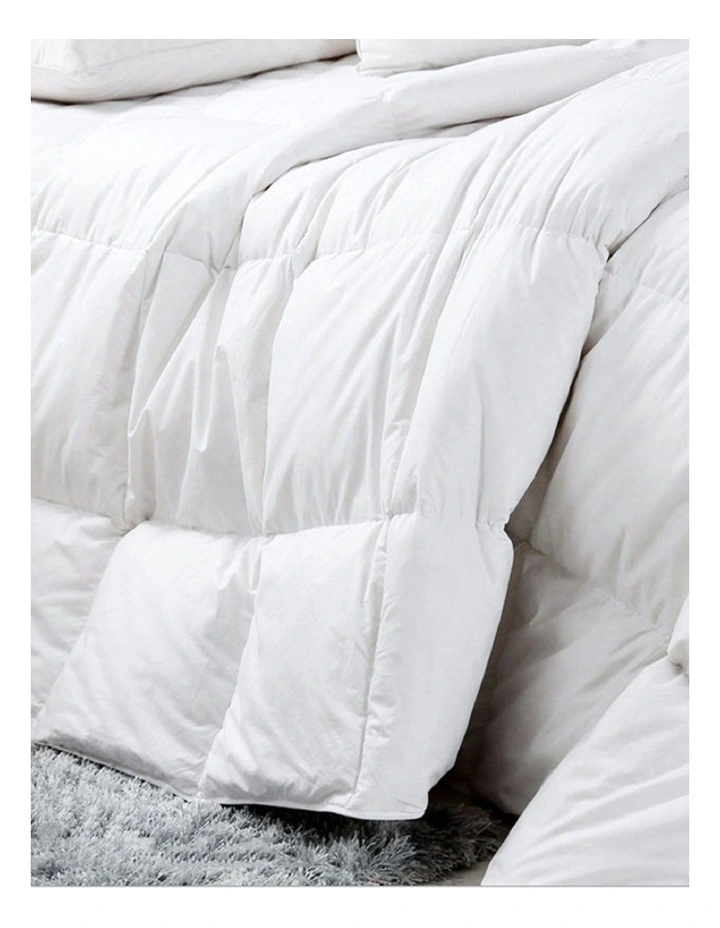 Plush Duck Feather Down 500GSM Quilt in White image 3