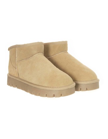 Beige colour