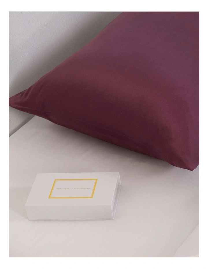 Pure Silk Pillowcase Hypoallergenic in Malaga Wine image 3