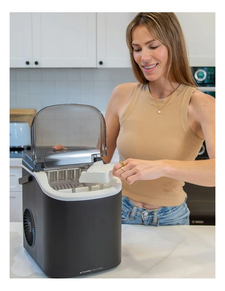 Kitchen Couture Compact Benchtop Ice Maker in Black image 2