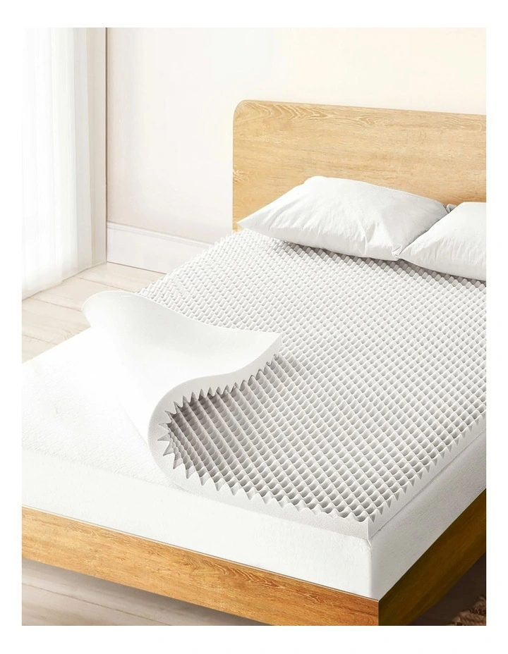 Memory Foam Mattress Topper 5cm Queen in White image 1