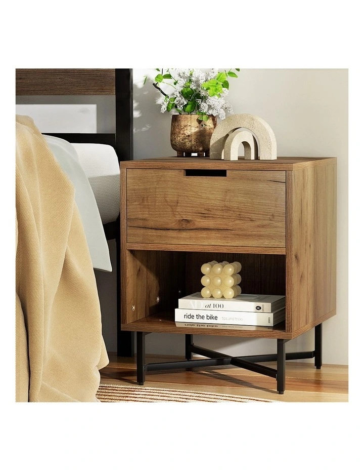 Kravu Bedside Table 1 Drawer with Shelf in Oak image 2